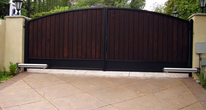 Electric gate can be a beauty - Los Angeles Gate Company