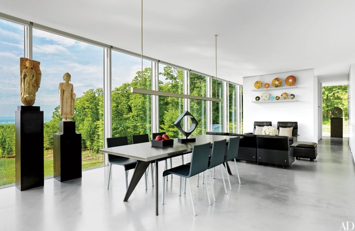 Contemporary Interior Design: 13 Striking and Sleek Rooms Photos ...